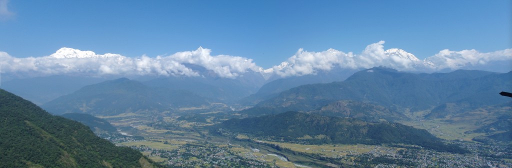 Panorama-Sicht vom Sarangkot auf den Himalaya